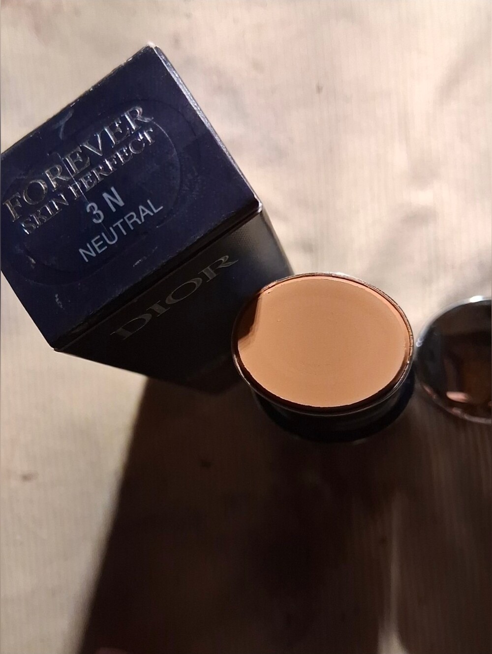Dior Forever Skin PerfectMulti-Use Foundation Stick - Blur Perfection - 24H Wea